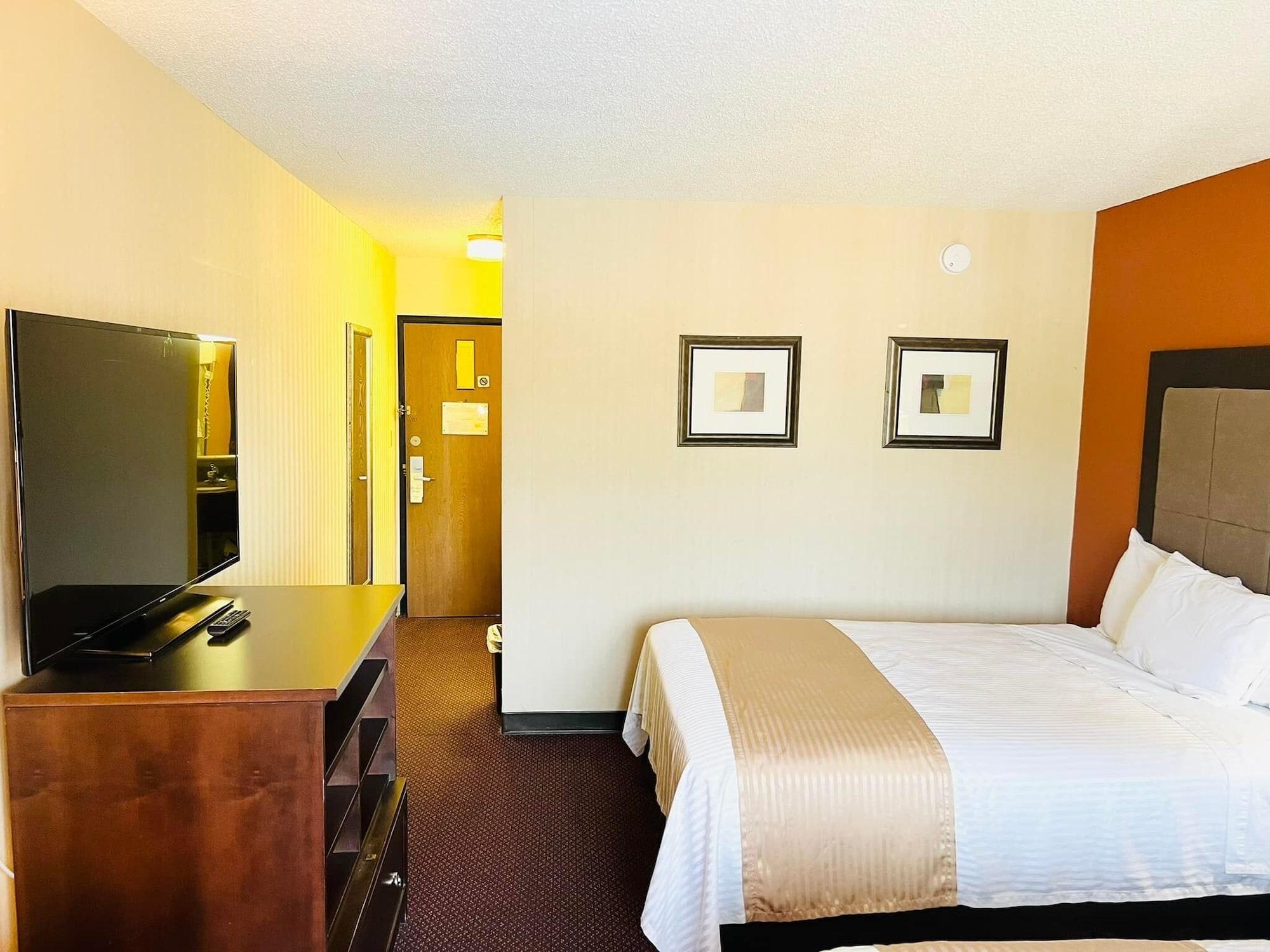 Super 8 By Wyndham Fort Scott Εξωτερικό φωτογραφία